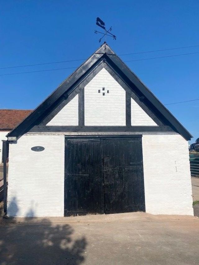 Swipe To View More Images